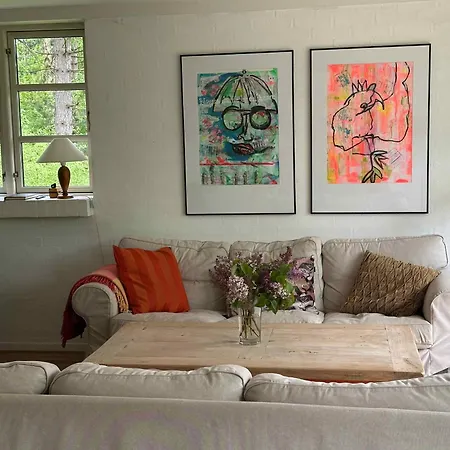 Cozy Thatched With Modern Decor *